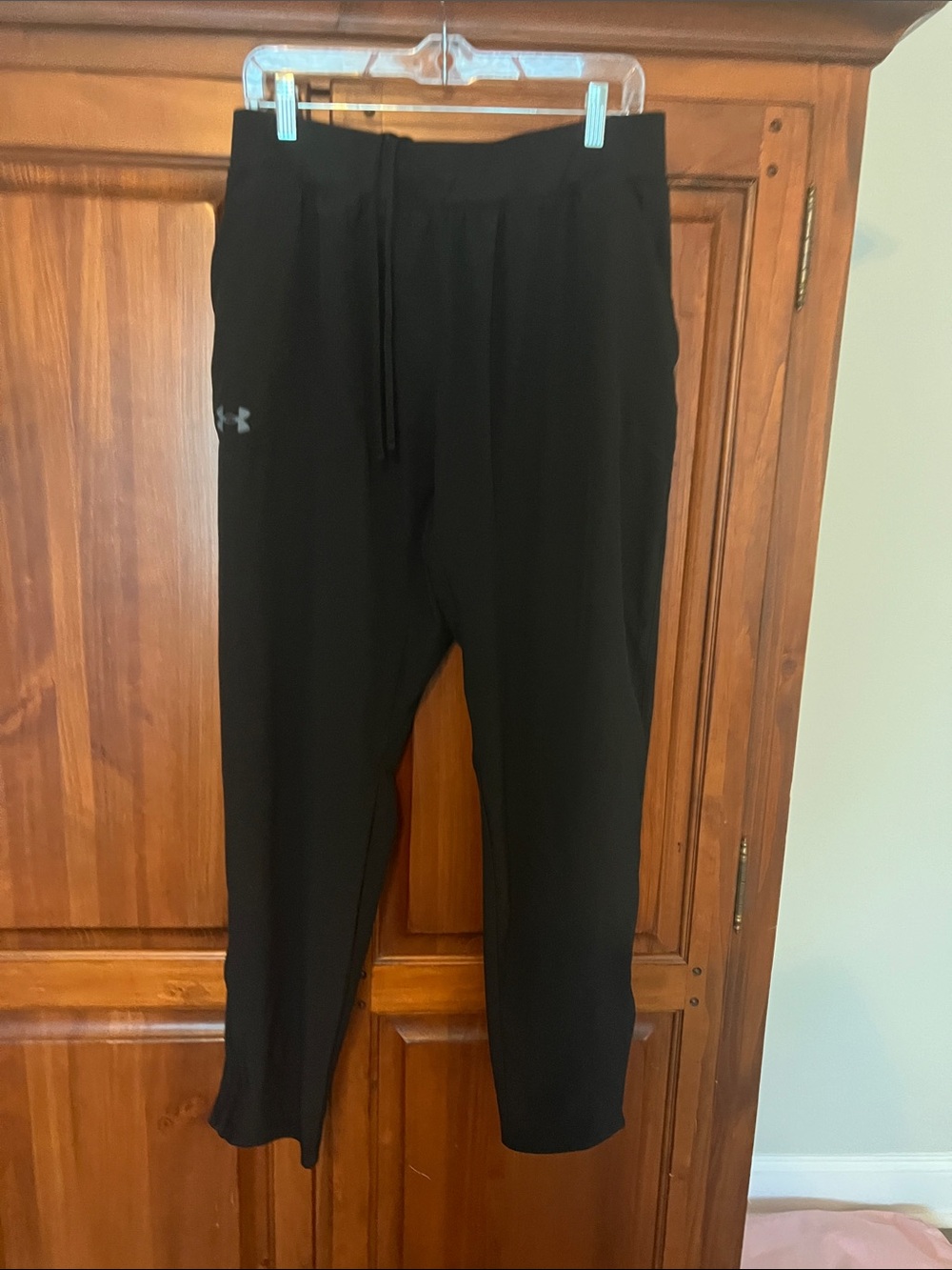 Under Armour Black Men's Jogger Sweatpants with Reflective Logo